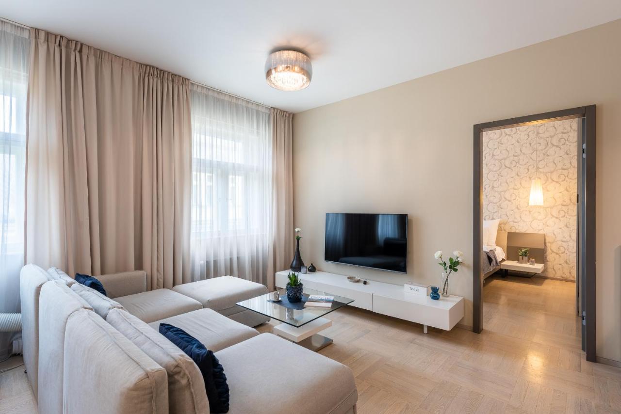 Ferienwohnung New Luxury Apt With Ac&Parking In The Center Of Prag Exterior foto