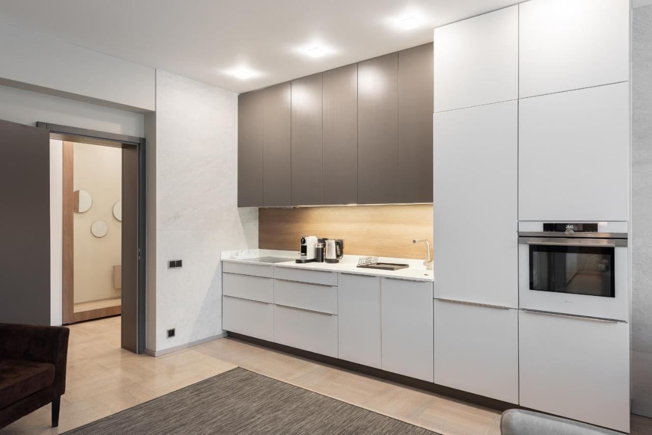 Ferienwohnung New Luxury Apt With Ac&Parking In The Center Of Prag Exterior foto